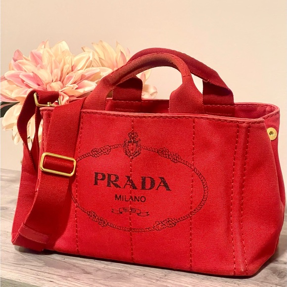 Authentic PRADA Canapa Crossbody bag - Picture 4 of 17